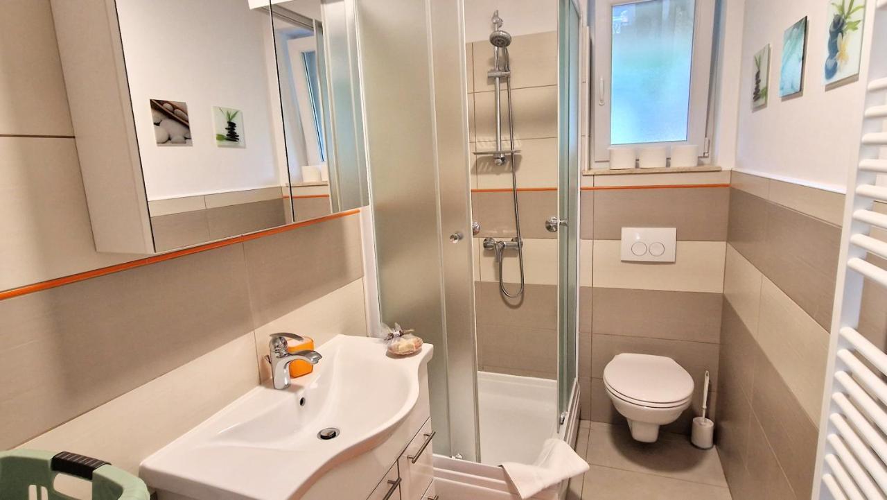 Apartment Pipo Krk Town Luaran gambar